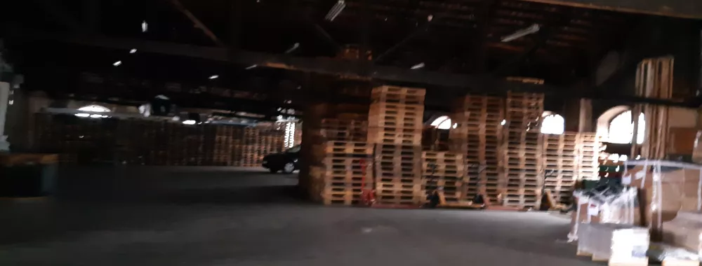 Intérieur entrepôt