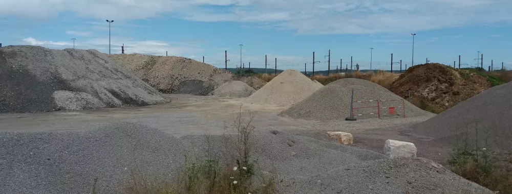 Vue globale du terrain 