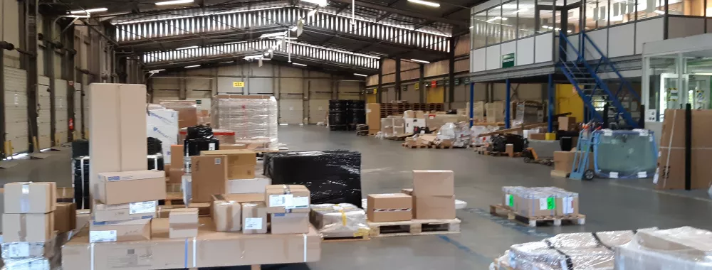 intérieur entrepôt