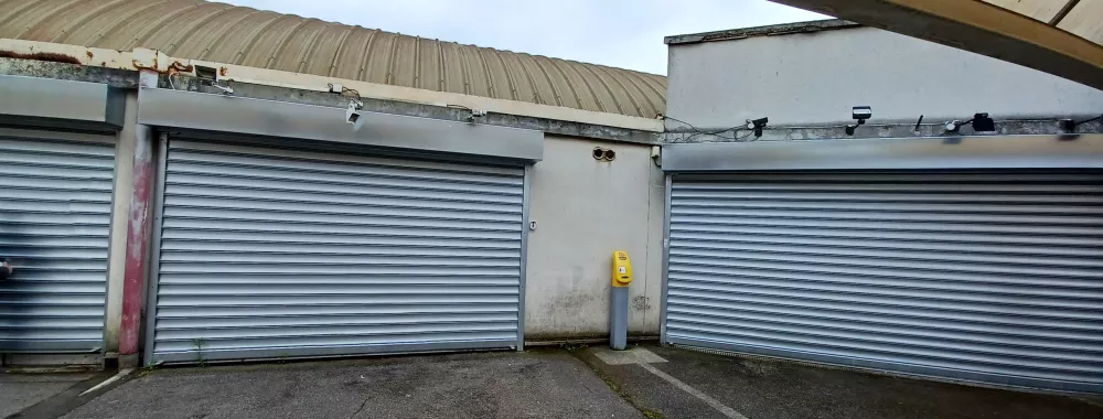 Extérieur Cellule 60 m²