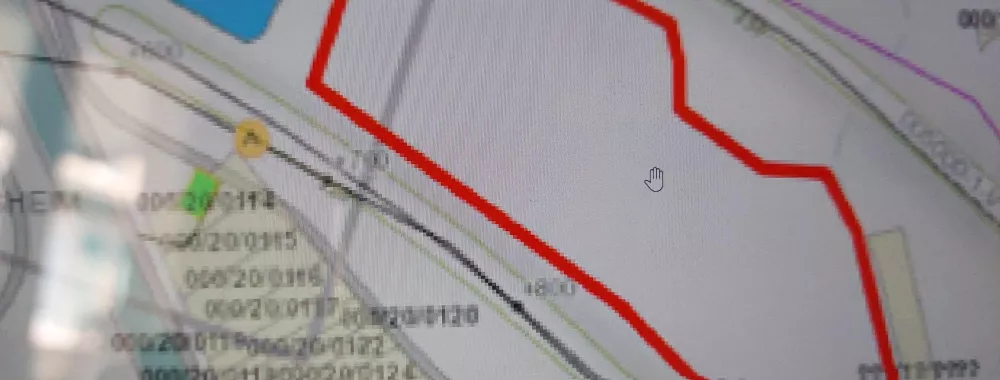 Délimitation occupation entourée en rouge 