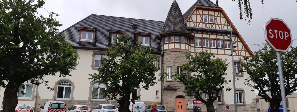 BATIMENT EXTERIEUR DASN SA TOTALITE