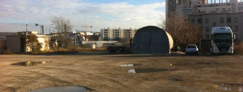 Terrain nu Marseille - vue n°1