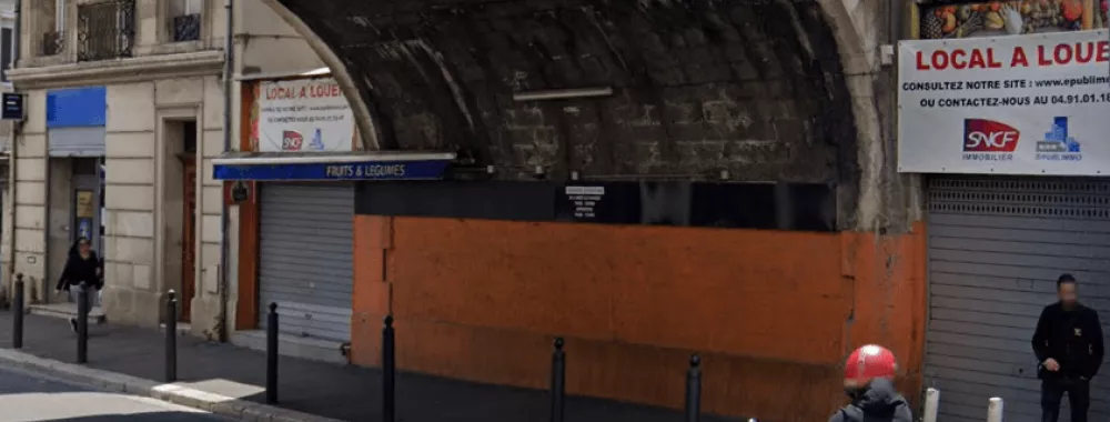 Local commercial à louer à Marseille extérieur