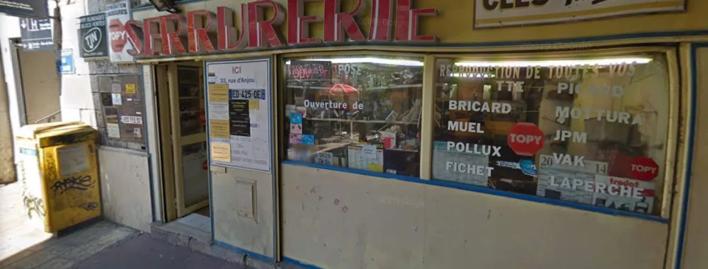 Local commercial de gare à louer à Asnières