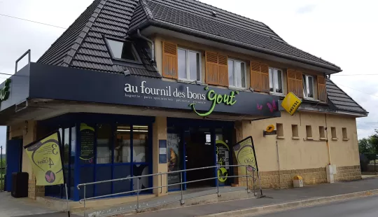 BATIMENT DANS SON ENSEMBLE